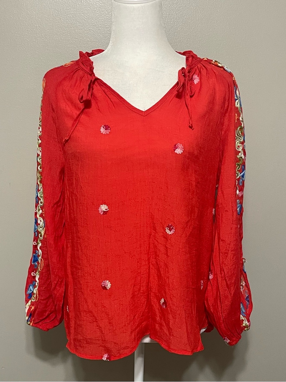 Anthropologie Fig and flower floral Small blouse top 3/4 Sleeve Embroidered EUC